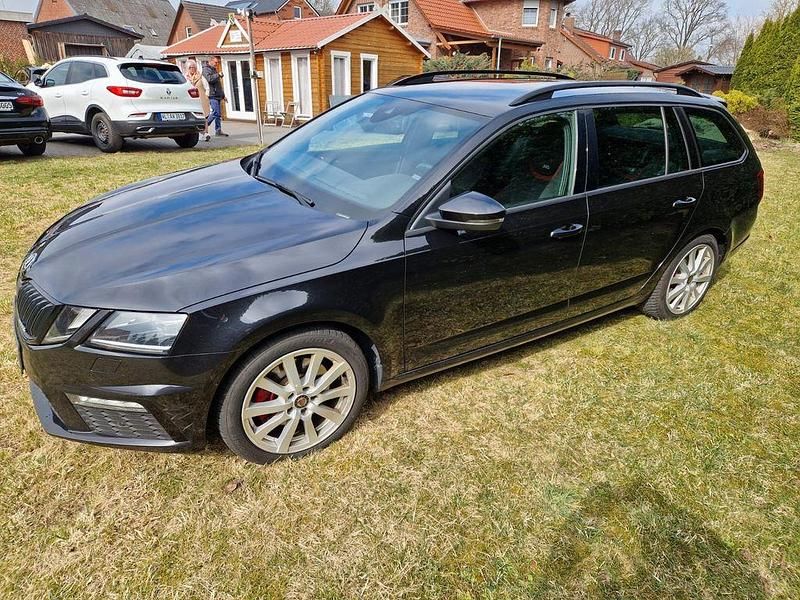 Gebraucht Skoda Octavia RS 184 PS (135 kW) 2019 Schwarz Kombi