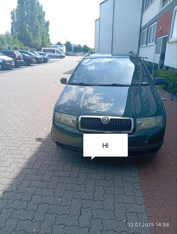 Grün Gebraucht 2004 Skoda Fabia Kombi | 1.300 € (Fairer Preis) - Bild 1/4