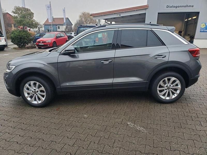 Neu VW T-Roc 150 PS (110 kW) 2025 Grau SUV