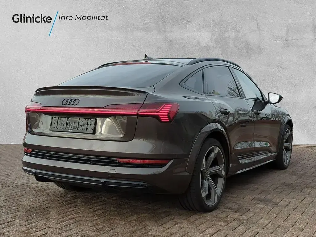 Brugt Audi e-tron Ambiente 369 kW (503 HK) 2022 Brun SUV