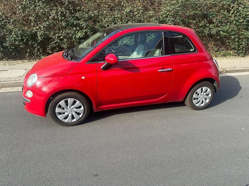 Gebraucht Fiat 500 69 PS (50 kW) 2011 Rot Kleinwagen