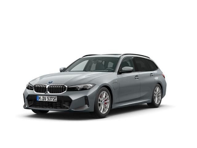 Grau Gebraucht 2025 BMW 330e M Sport Kombi | 50.500 € (Fairer Preis) - Bild 1/4