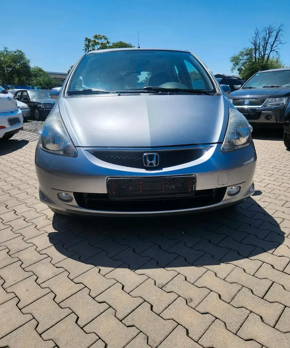 Gebraucht Honda Jazz 83 PS (61 kW) 2008 Silber Kleinwagen