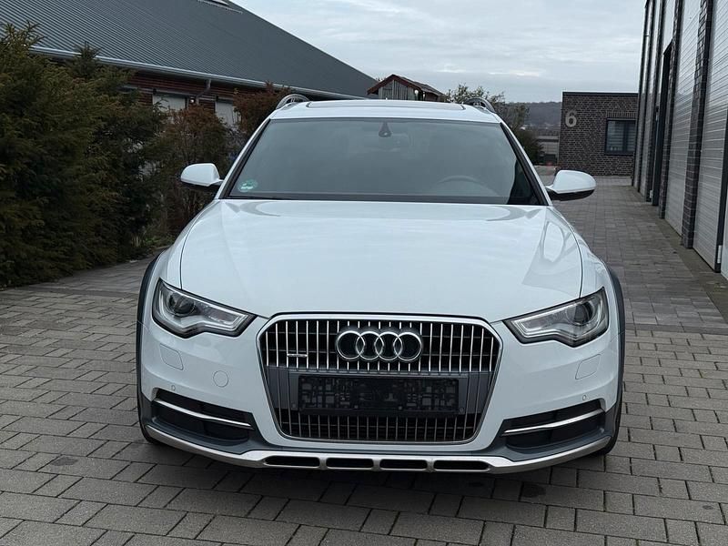 Weiß Gebraucht 2013 Audi A6 Allroad Kombi | 13.400 € (Fairer Preis) - Bild 1/4