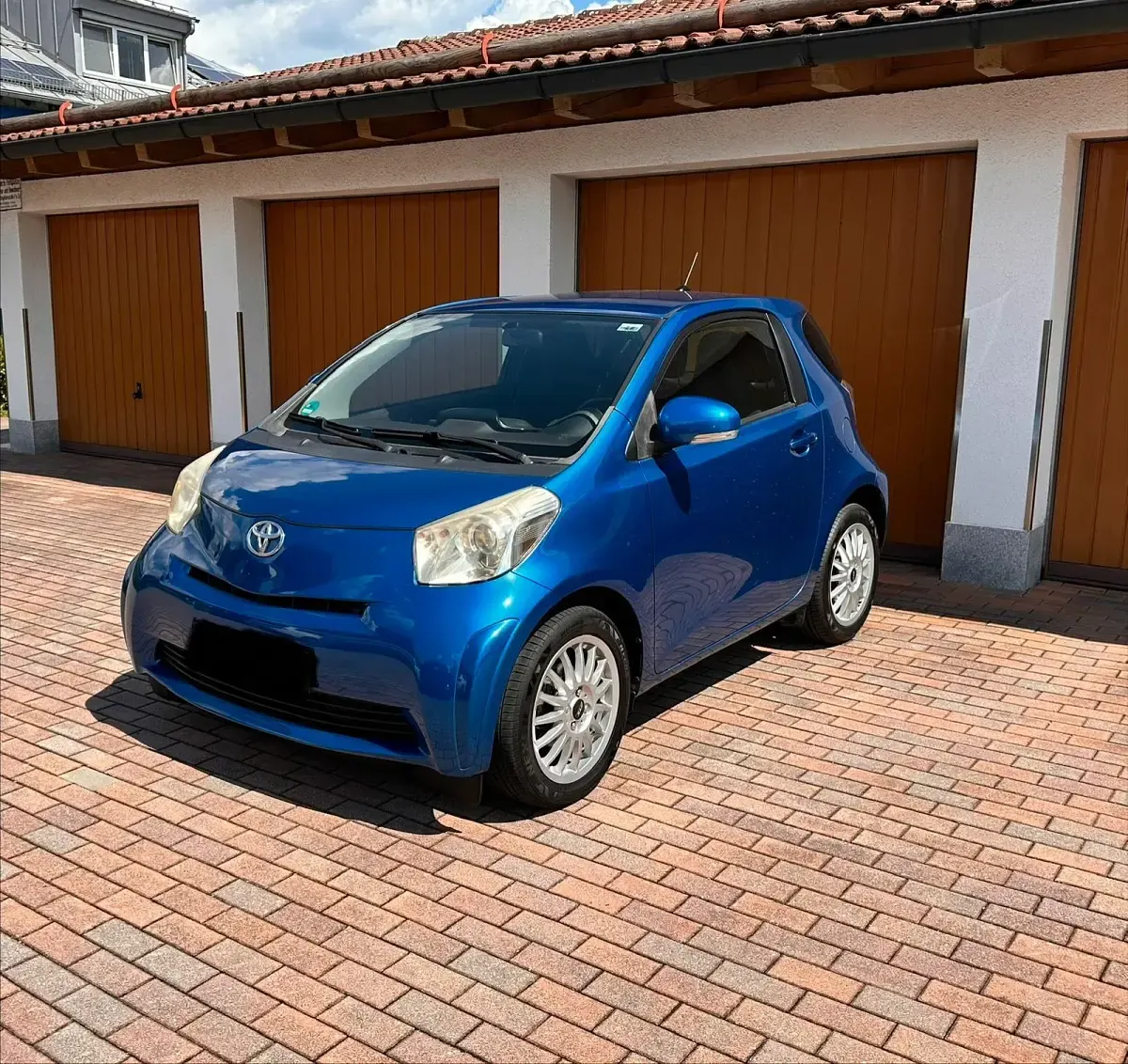 Gebraucht Toyota iQ 70 PS (51 kW) 2010 Blau Kleinwagen