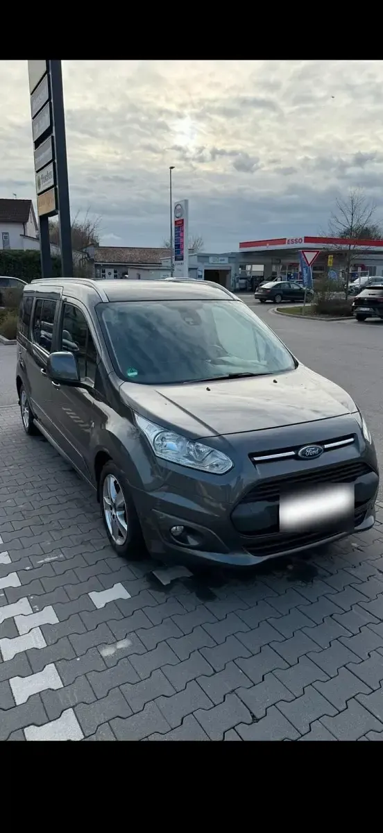 Gebraucht Ford Tourneo 120 PS (88 kW) 2016 Grau Van / Kleinbus