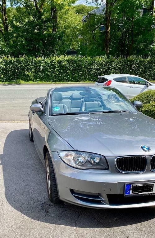 Gebraucht BMW 118 Cabriolet Sport Line 143 PS (105 kW) 2009 Grau Cabrio