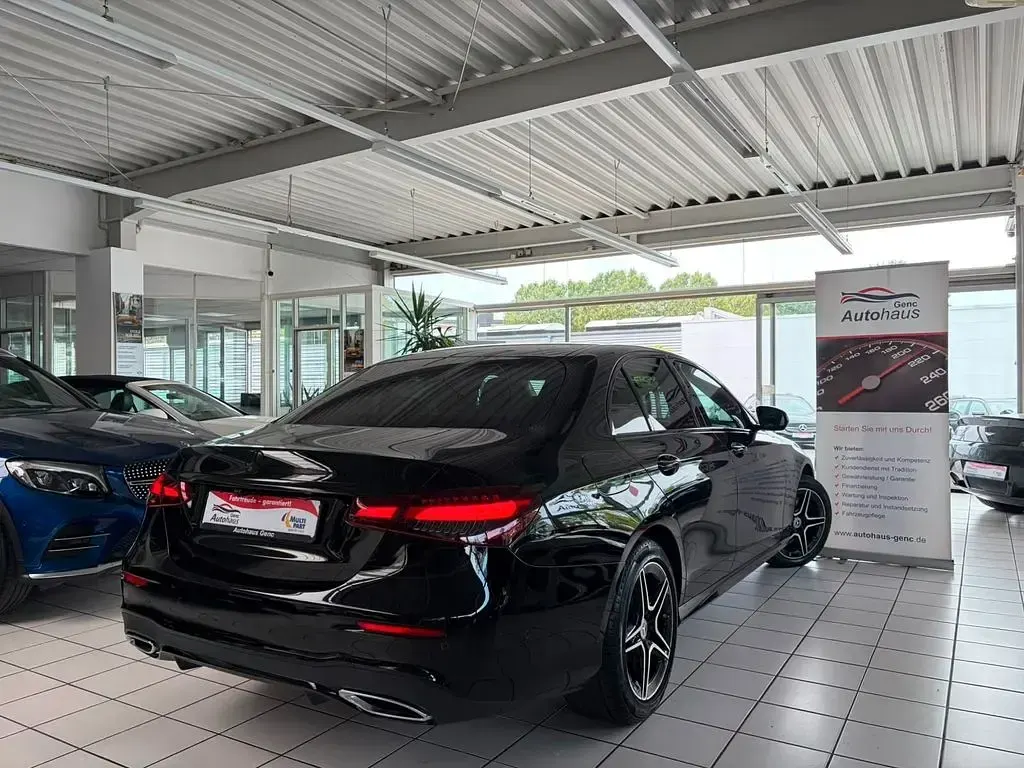 Gebraucht Mercedes 220 AMG line 200 PS (147 kW) 2022 Schwarz Limousine