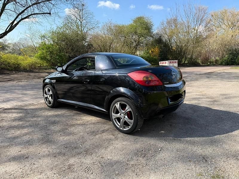Gebraucht Opel Tigra 90 PS (66 kW) 2005 Schwarz Cabrio
