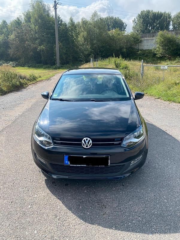 Schwarz Gebraucht 2011 VW Polo Kleinwagen | 6.500 € (Etwas zu teuer) - Bild 1/4