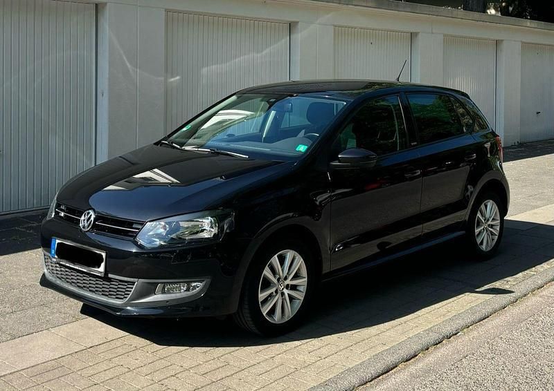 Schwarz Gebraucht 2011 VW Polo Style Limousine | 5.300 € (Fairer Preis) - Bild 1/4