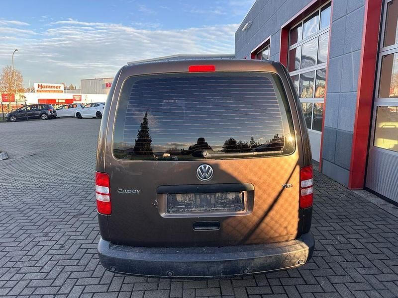 Gebraucht VW Caddy Maxi 102 PS (75 kW) 2011 Braun Van / Kleinbus