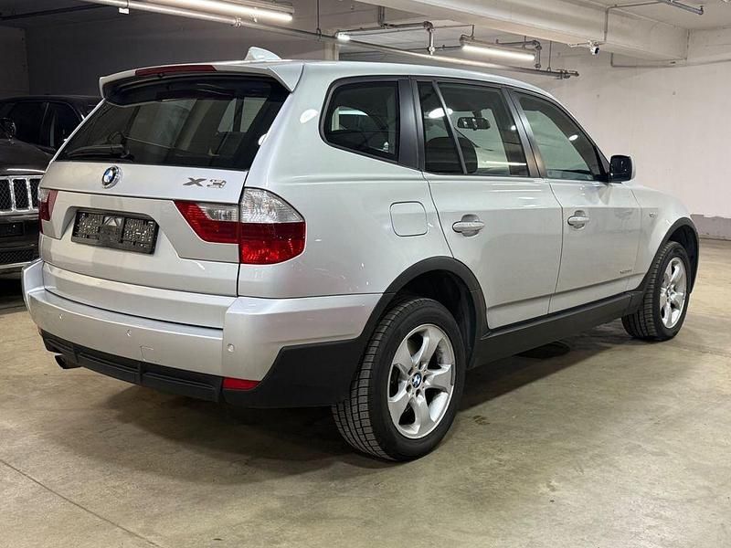 Gebraucht BMW X3 177 PS (130 kW) 2009 Silber SUV