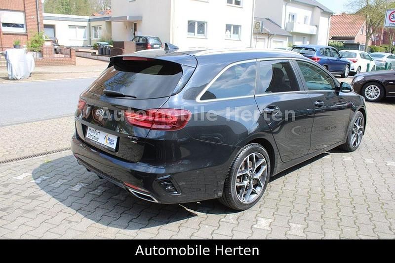 Gebraucht Kia Ceed GT-Line 136 PS (100 kW) 2019 Schwarz Kleinwagen