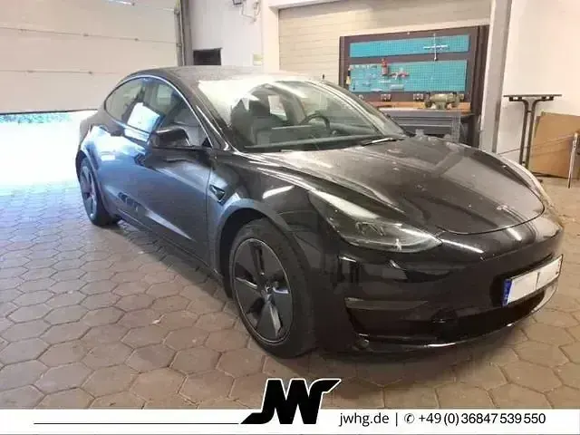 Gebraucht Tesla Model 3 258 kW (351 PS) 2022 Schwarz metallic Limousine