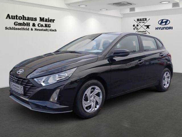 Schwarz Neu 2024 Hyundai i20 Select Limousine | 17.980 € (Fairer Preis) - Bild 1/4