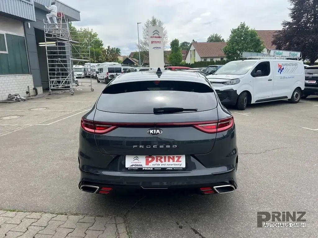 Gebraucht Kia ProCeed GT GT 204 PS (150 kW) 2019 Grau Kleinwagen