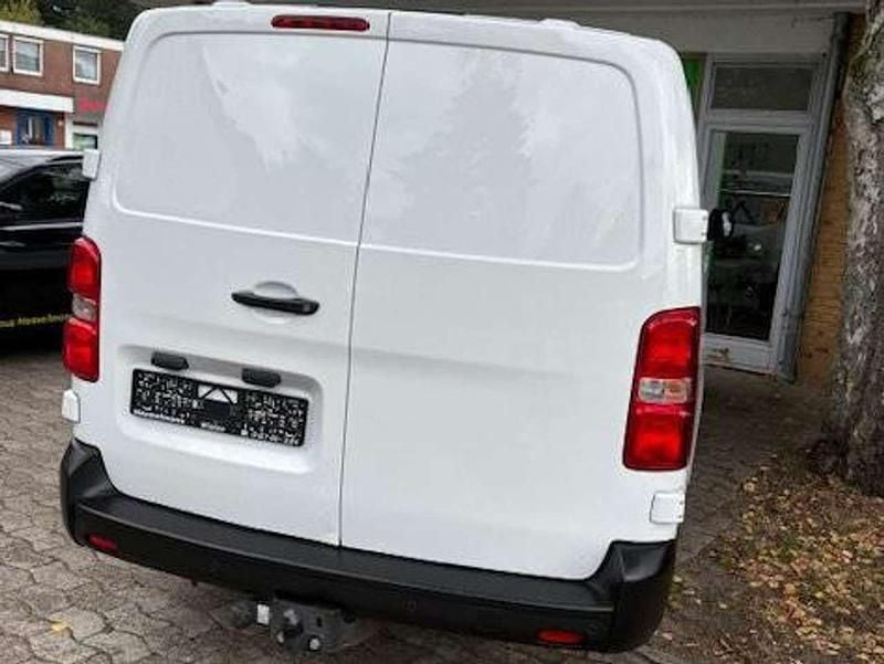 Gebraucht Opel Vivaro Edition 122 PS (89 kW) 2021 Jade weiss Van / Kleinbus