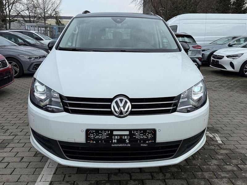 Gebraucht VW Sharan Highline 150 PS (110 kW) 2020 Weiß Van / Kleinbus