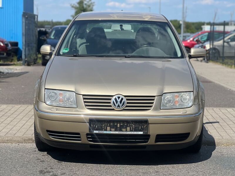 Gold Gebraucht 2002 VW Bora Limousine | 599 € (Superpreis) - Bild 1/4