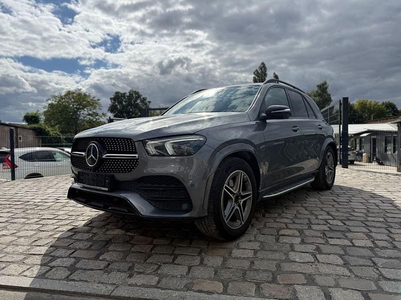 Grau Gebraucht 2021 Mercedes GLE350 AMG line SUV | 46.800 € (Guter Preis) - Bild 1/4