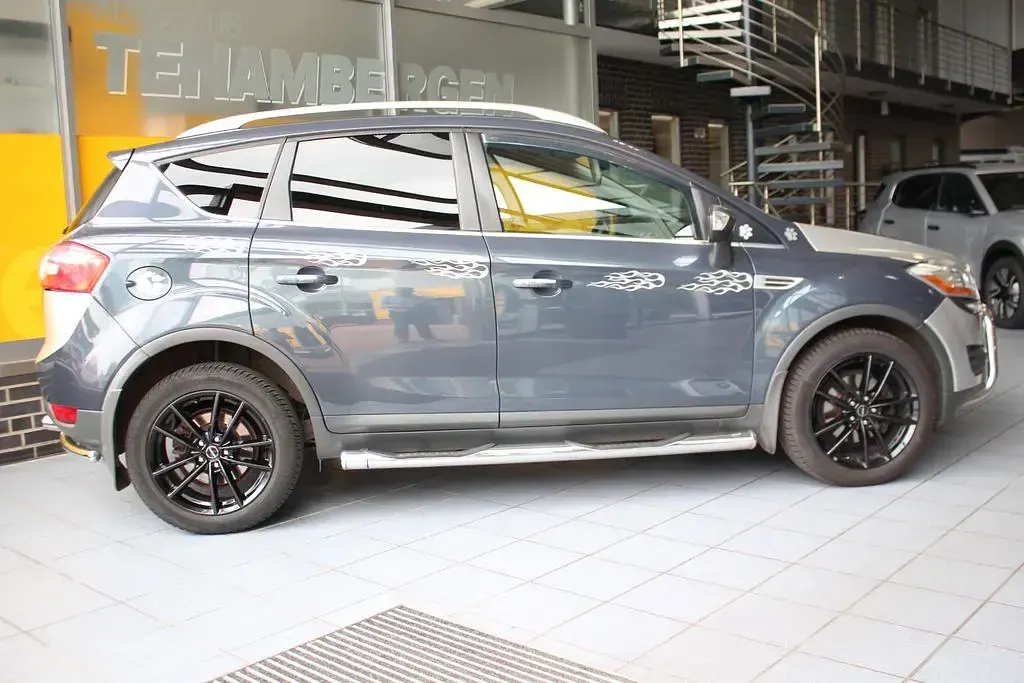Gebraucht Ford Kuga Titanium 163 PS (119 kW) 2011 Midnight sky grau SUV