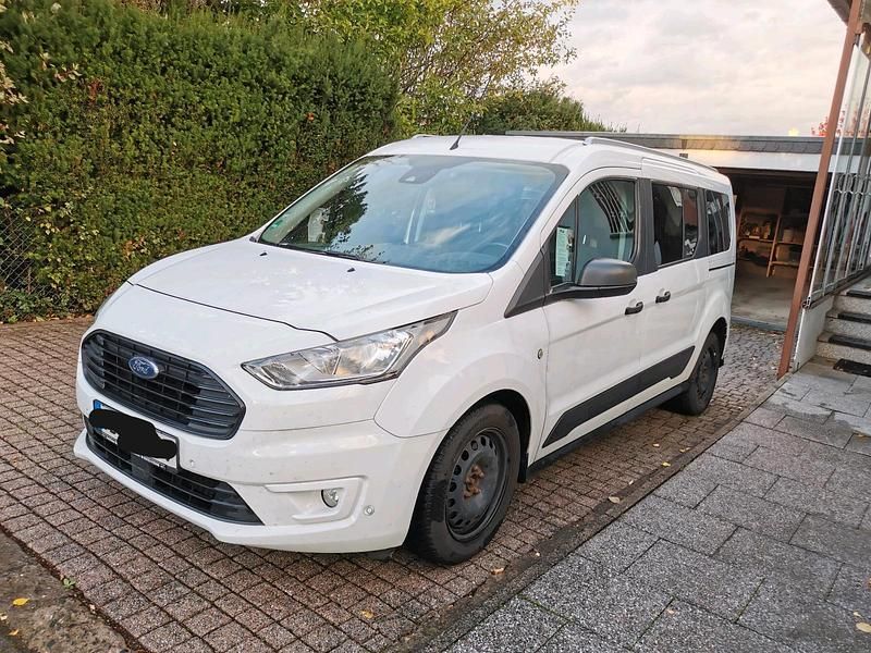 Weiß Gebraucht 2018 Ford Tourneo Connect Van / Kleinbus | 14.800 € (Fairer Preis) - Bild 1/4