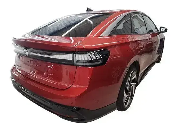 Gebraucht VW ID.7 Pro 210 kW (286 PS) 2025 Rot Limousine