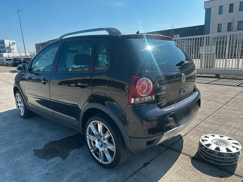 Gebraucht VW Polo Cross 105 PS (77 kW) 2007 Schwarz Kleinwagen