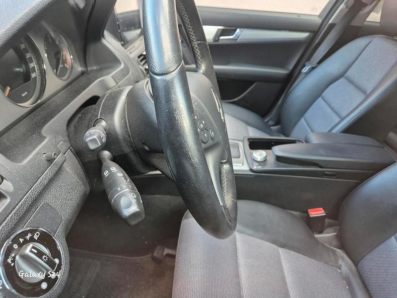 Silber Gebraucht 2007 Mercedes C220 Avantgarde Kombi | 6.000 € (Guter Preis) - Bild 1/4