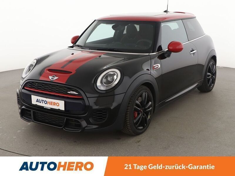 Schwarz Gebraucht 2017 Mini John Cooper Works Kleinwagen | 20.490 € (Fairer Preis) - Bild 1/3