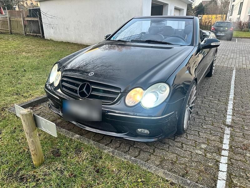 Gebraucht Mercedes CLK500 306 PS (225 kW) 2004 Schwarz Cabrio