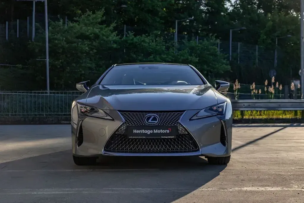 Gebraucht Lexus LC 500 Luxury Line 464 PS (341 kW) 2019 Silber