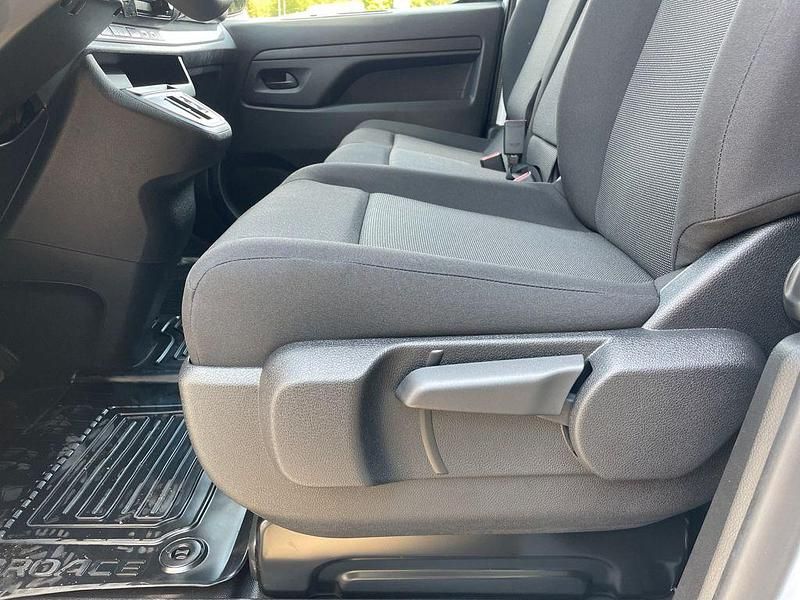 Neu Toyota Proace 100 kW (136 PS) 2026 Weiß Van / Kleinbus