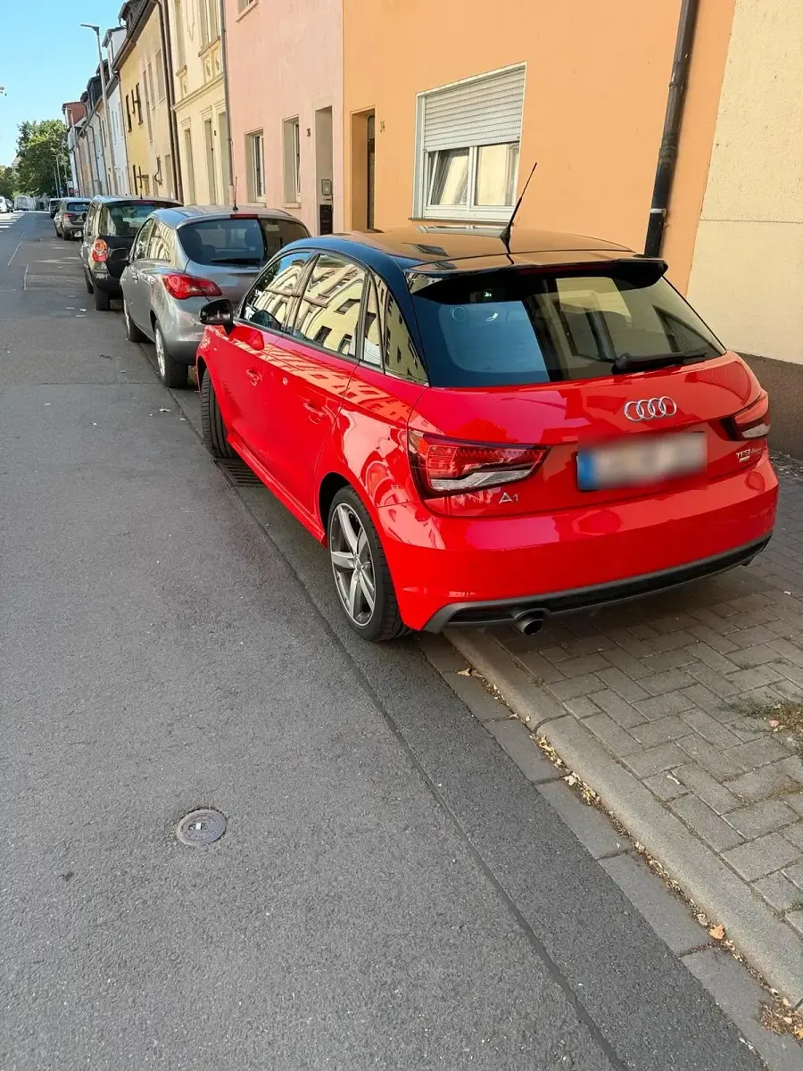 Gebraucht Audi A1 Sportback 82 PS (60 kW) 2016 Rot Kleinwagen