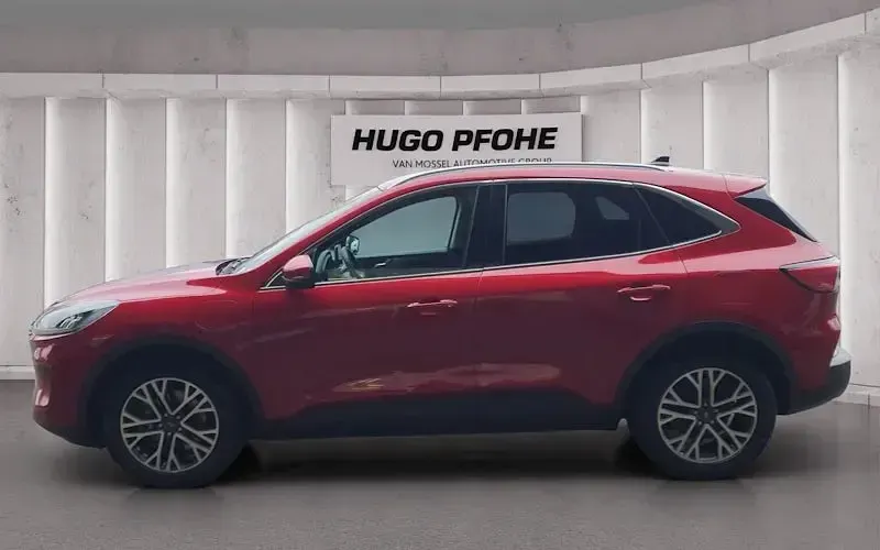 Gebraucht Ford Kuga Titanium 224 PS (164 kW) 2020 Rot SUV