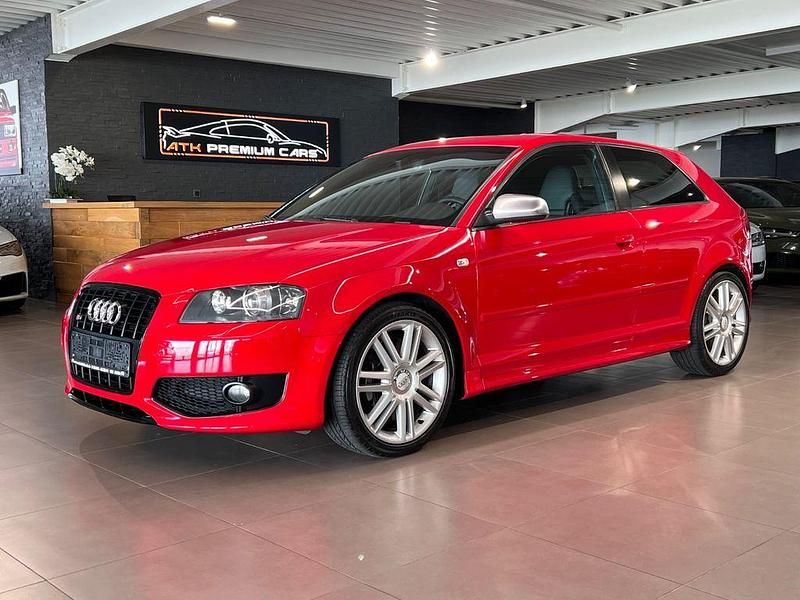 Gebraucht Audi S3 Ambiente 265 PS (194 kW) 2007 Rot Kleinwagen