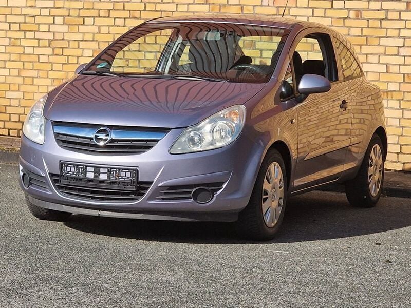 Grau Gebraucht 2006 Opel Corsa Edition Kleinwagen | 2.499 € (Fairer Preis) - Bild 1/4