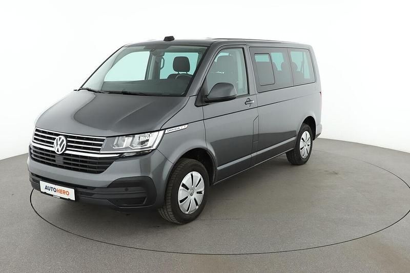 Grau Gebraucht 2022 VW T6.1 Comfortline Van | 38.490 € - Bild 1/3
