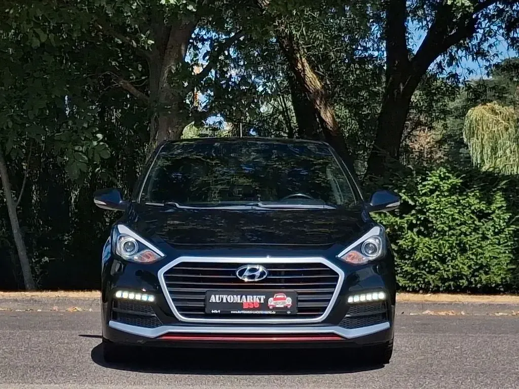 Gebraucht Hyundai i30 Turbo 186 PS (136 kW) 2017 Schwarz Limousine
