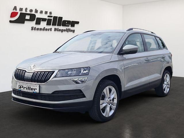 Grau Gebraucht 2020 Skoda Karoq Style SUV | 24.900 € (Teuer) - Bild 1/2