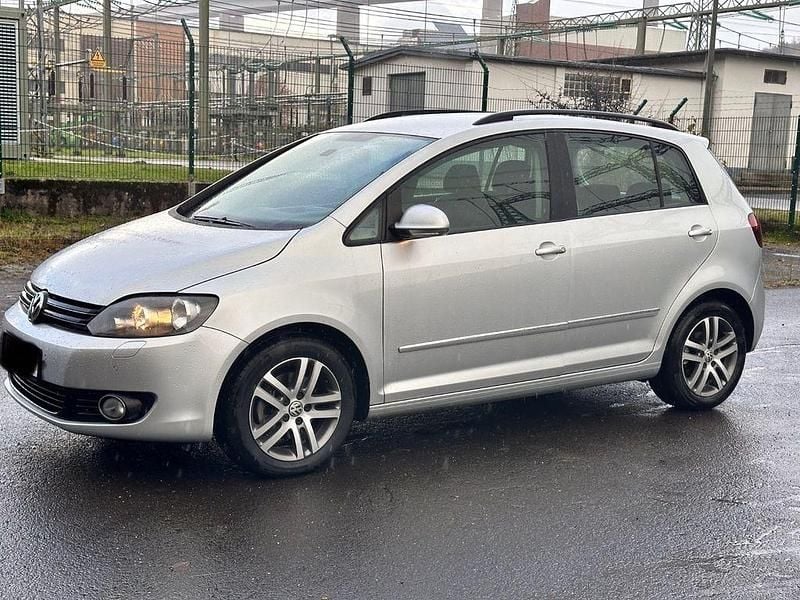 Silber Gebraucht 2009 VW Golf VI Limousine | 3.850 € (Guter Preis) - Bild 1/4