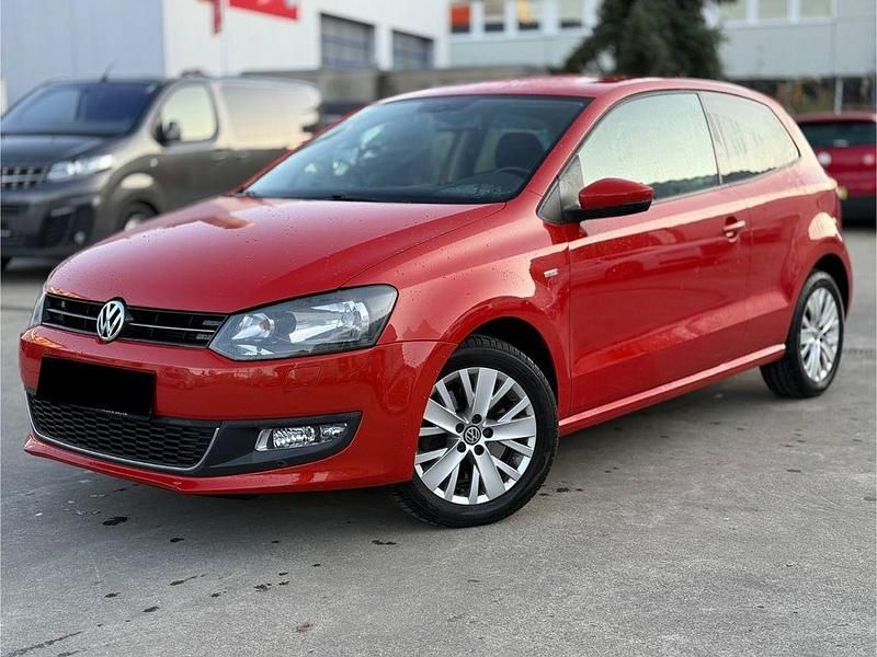 Orange Gebraucht 2013 VW Polo Life Kleinwagen | 4.990 € (Superpreis) - Bild 1/4