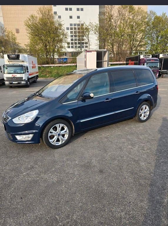 Gebraucht Ford Galaxy Trend 160 PS (117 kW) 2012 Blau Van / Kleinbus
