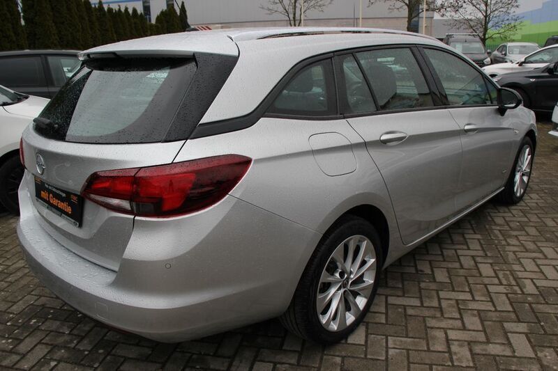 Gebraucht Opel Astra Design & Tech 145 PS (106 kW) 2022 Silber Kombi