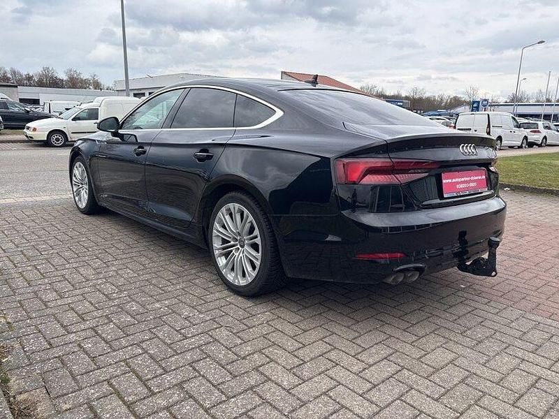Gebraucht Audi A5 Sportback Basis 190 PS (139 kW) 2019 Mythosschwarz metallic Kleinwagen