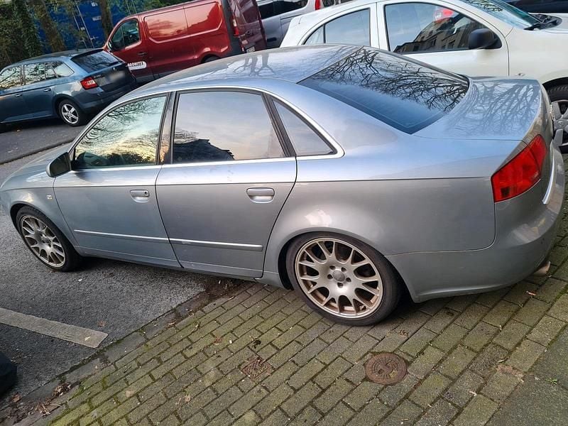 Gebraucht Audi A4 255 PS (187 kW) 2006 Silber Limousine