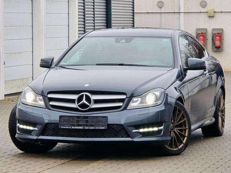 Grau Gebraucht 2013 Mercedes C220 AMG Coupé | 8.390 € (Fairer Preis) - Bild 1/4