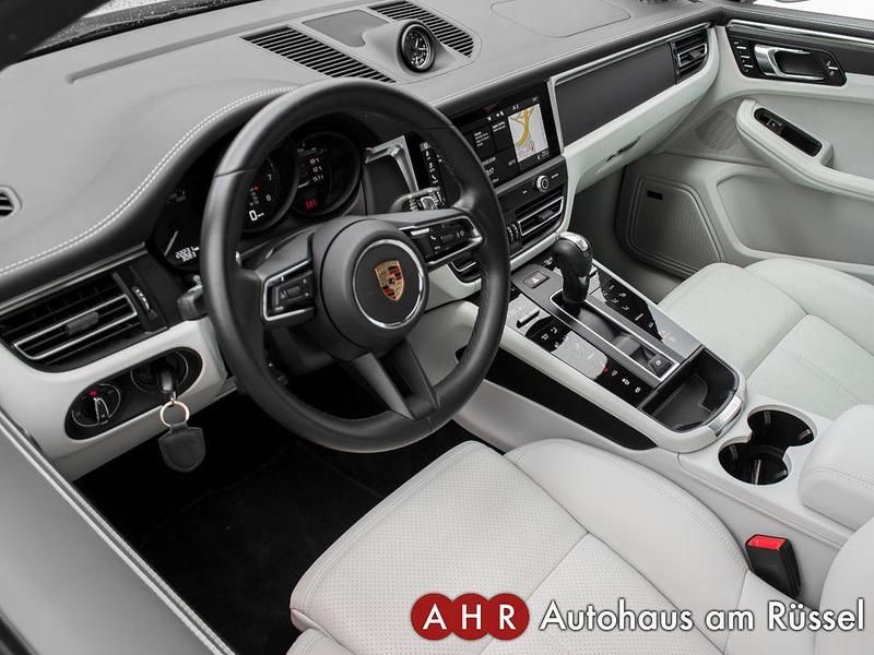 Gebraucht Porsche Macan 265 PS (194 kW) 2024 Grau SUV
