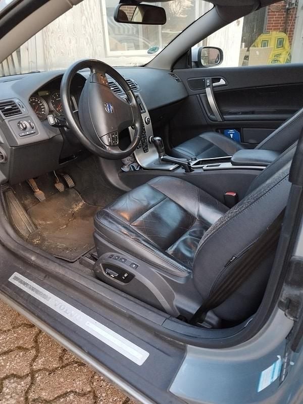 Gebraucht Volvo C70 140 PS (102 kW) 2008 Silber Cabrio